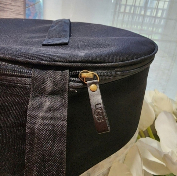 UGG ATLAS Clear Creek Faux Fur Micromink Stripe SOFT Twin or XL Comforter 2p Set - Picture 3 of 7